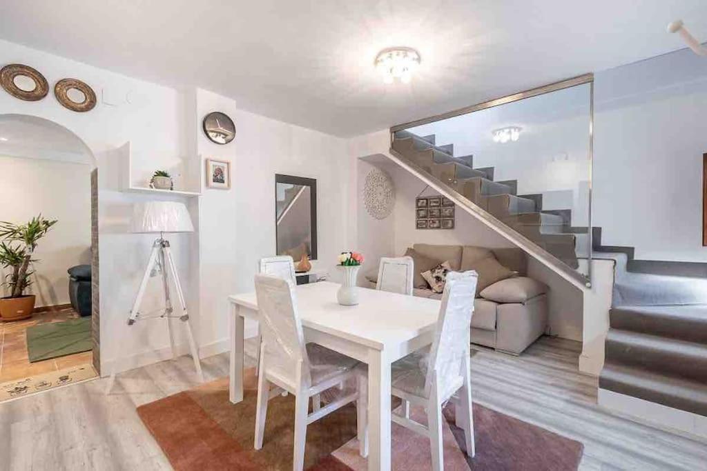 Entire House Close To Albaicin And The City Center Granada Exterior photo